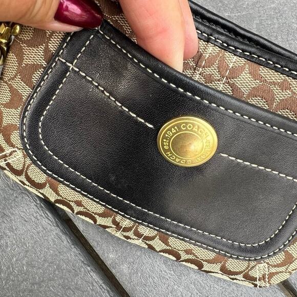 COACH wristlet small zip bag - Picture 7 of 12